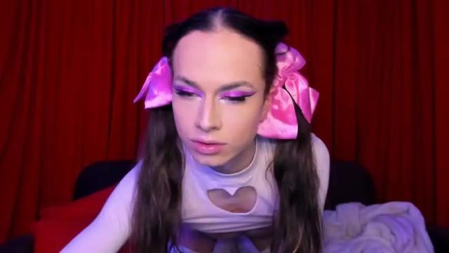 Image 2 of cleo__cat Stream on Chaturbate on 18 months ago