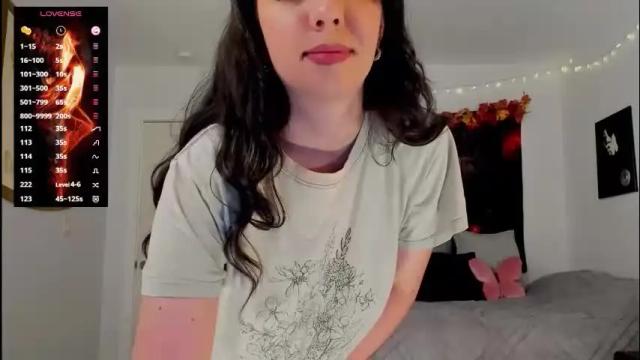 Image 2 of cleo_cam Stream on Chaturbate on 2 months ago