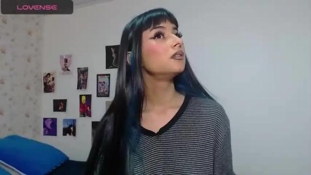 Image 12 of cleo_campbell Stream on Chaturbate on 18 months ago