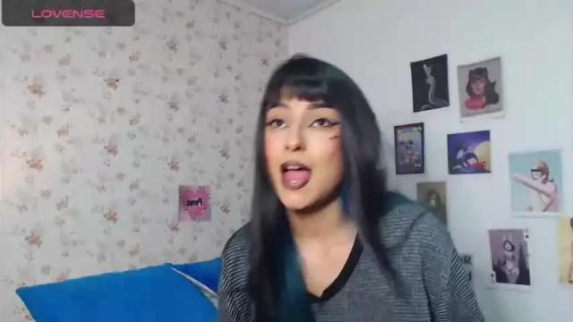 Image 4 of cleo_campbell Stream on Chaturbate on 18 months ago