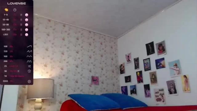 Image 6 of cleo_campbell Stream on Chaturbate on 18 months ago