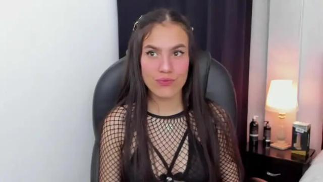 Image 2 of cleo_gh Stream on Chaturbate on 15 months ago