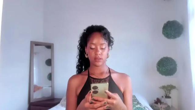Image 2 of cleo_in_lust Stream on Chaturbate on 15 months ago