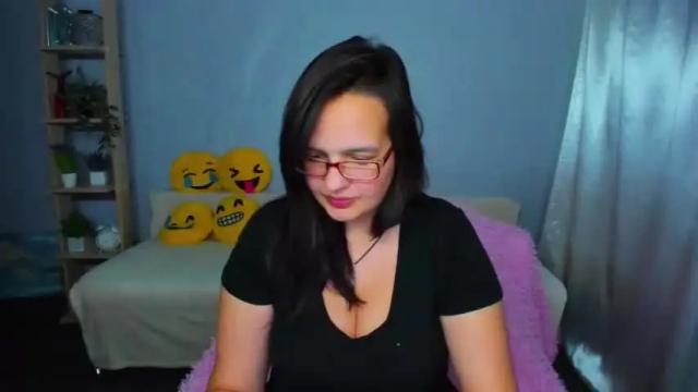 Image 4 of cleo_rood_ Stream on Chaturbate on 19 months ago