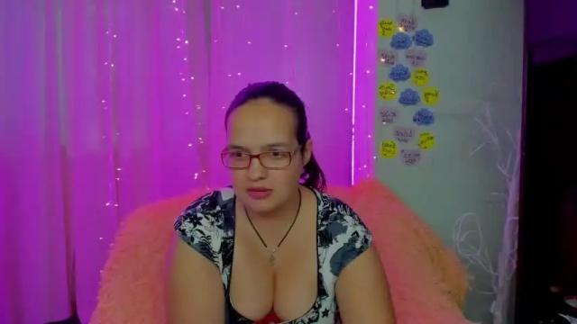 Image 2 of cleo_rood_ Stream on Chaturbate on 19 months ago