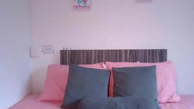 Image 10 of cleobasett Stream on Chaturbate on 14 months ago