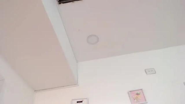 Image 2 of cleobasett Stream on Chaturbate on 14 months ago