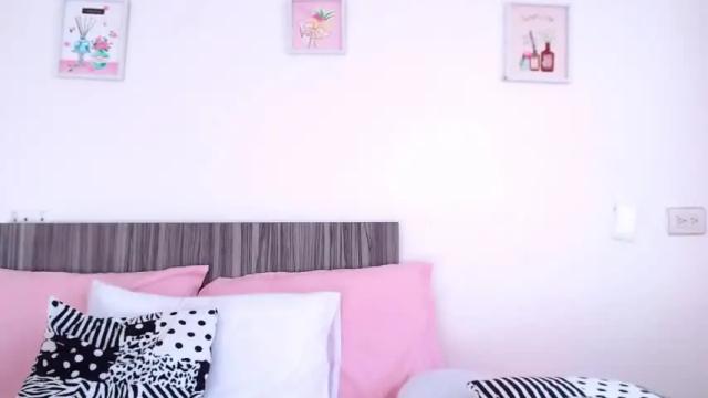 Image 8 of cleobasett Stream on Chaturbate on 13 months ago