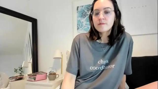 Image 3 of cleolane Stream on Chaturbate on 1 day ago