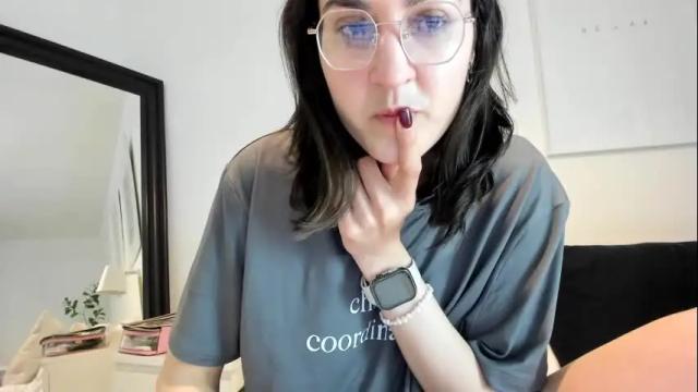 Image 4 of cleolane Stream on Chaturbate on 1 day ago