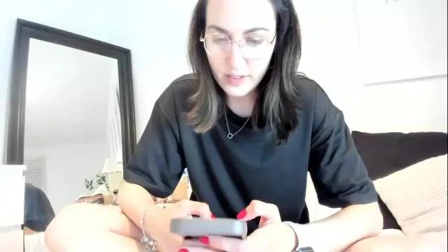Image 2 of cleolane Stream on Chaturbate on 1 month ago