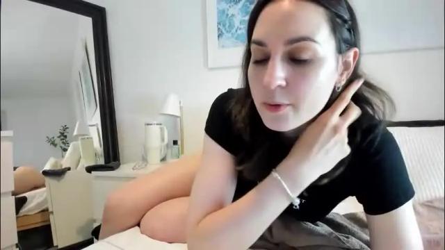 Image 7 of cleolane Stream on Chaturbate on 2 months ago