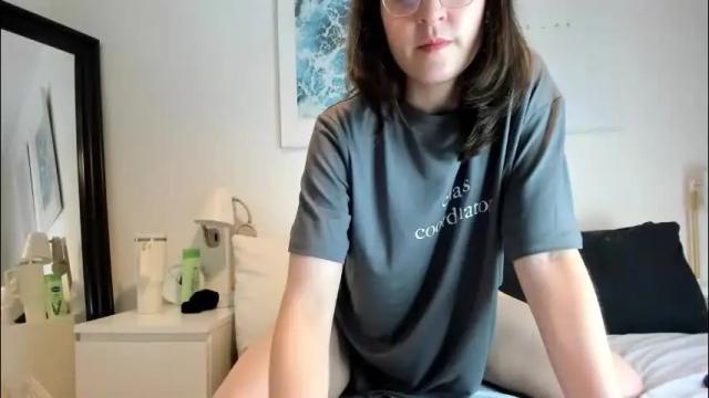 Image 4 of cleolane Stream on Chaturbate on 2 months ago