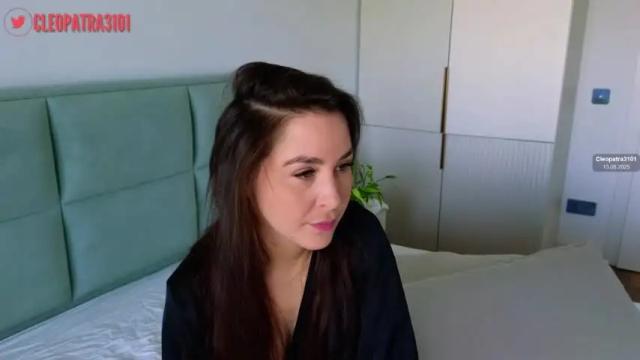 Image 2 of cleopatra3101 Stream on Chaturbate on 23 days ago