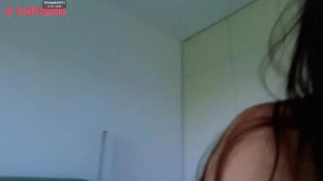 Image 7 of cleopatra3101 Stream on Chaturbate on 4 days ago
