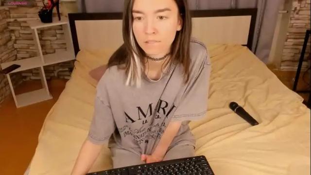 Image 2 of cleotwilight Stream on Chaturbate on 1 month ago