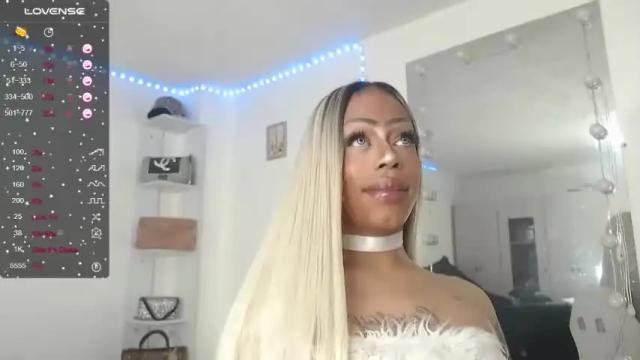 Image 2 of clermontt Stream on Chaturbate on 14 months ago