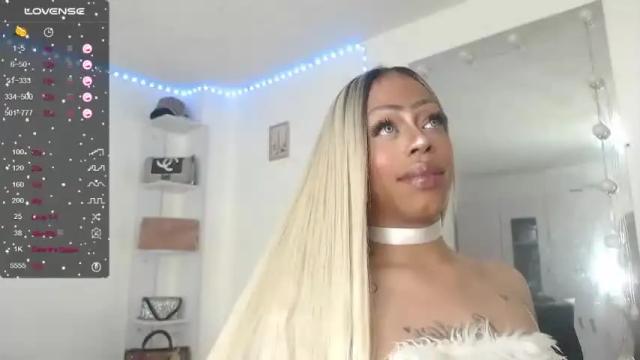 Image 3 of clermontt Stream on Chaturbate on 14 months ago