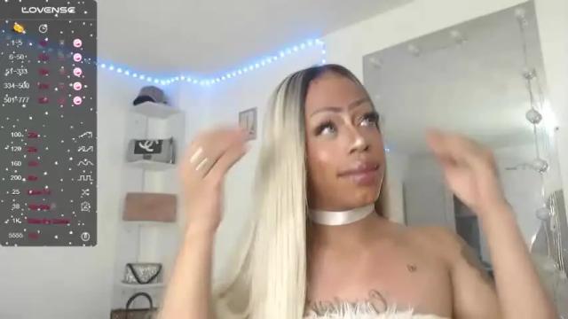 Image 6 of clermontt Stream on Chaturbate on 14 months ago