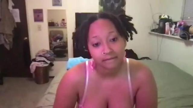 Image 7 of clioenchants Stream on Chaturbate on 17 months ago