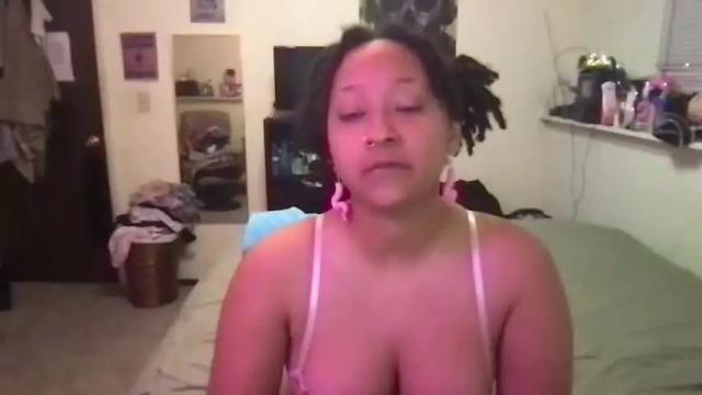Image 8 of clioenchants Stream on Chaturbate on 17 months ago