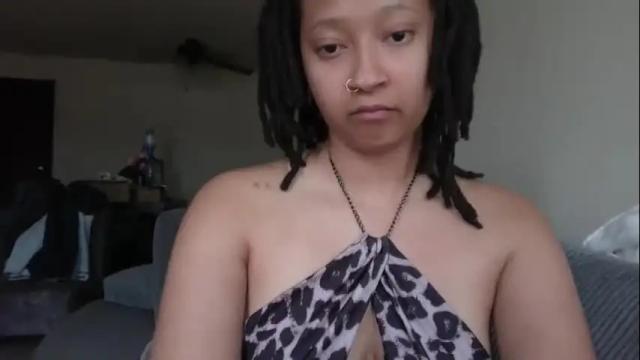 Image 10 of clioenchants Stream on Chaturbate on 25 days ago