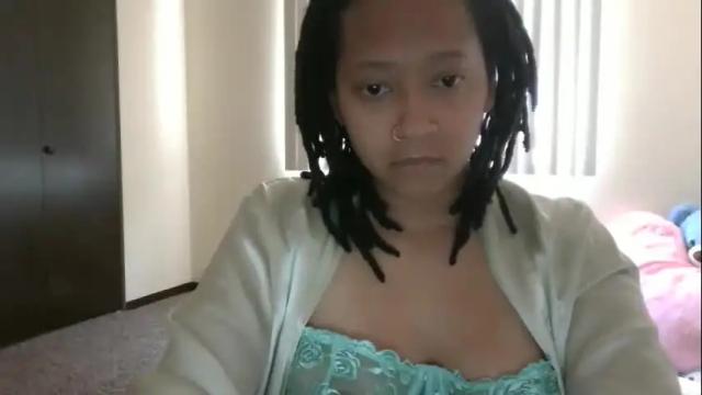 Image 11 of clioenchants Stream on Chaturbate on 12 days ago