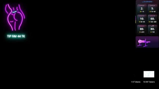 Image 6 of cloe_25 Stream on Chaturbate on 2 months ago