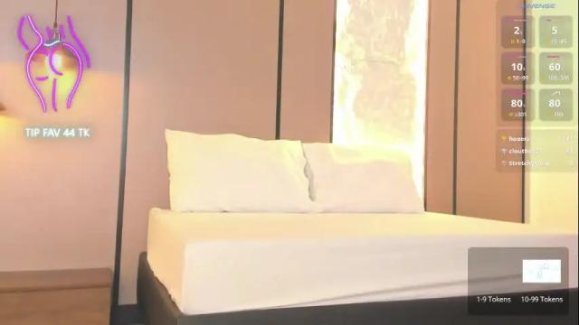 Image 3 of cloe_25 Stream on Chaturbate on 1 month ago