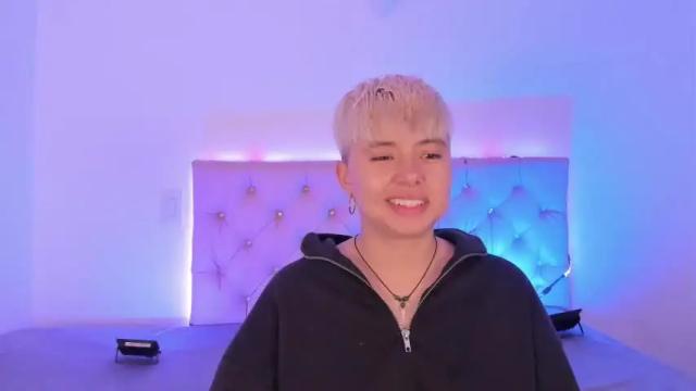 Thumbnail 3, cloe_444's Stream at Chaturbate, 19 months ago