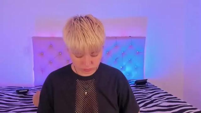 Thumbnail 1, cloe_444's Stream at Chaturbate, 19 months ago