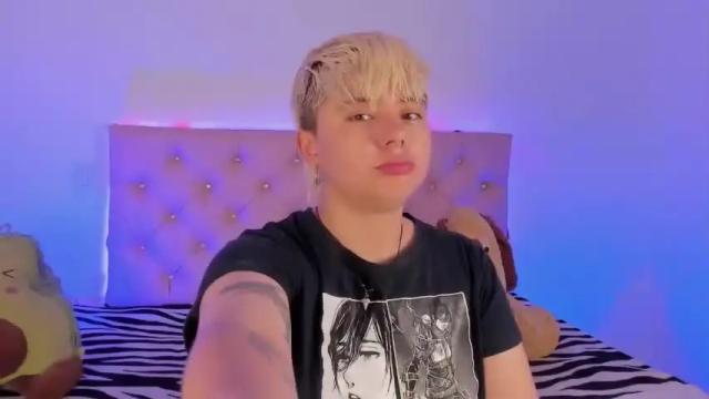 Thumbnail 3, cloe_444's Stream at Chaturbate, 19 months ago