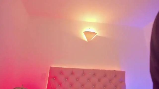 Thumbnail 1, cloe_444's Stream at Chaturbate, 19 months ago