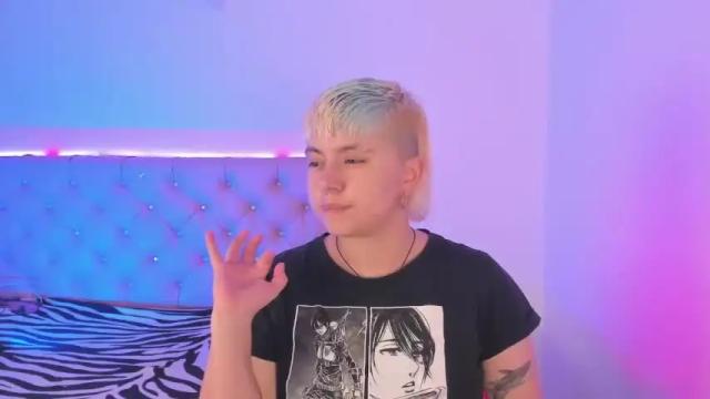 Image 10 of cloe_444 Stream on Chaturbate on 18 months ago