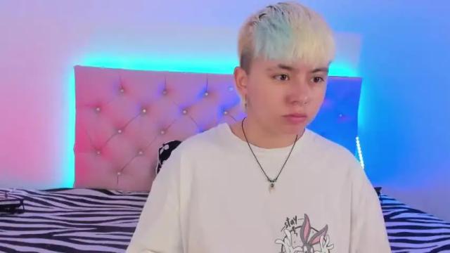 Image 10 of cloe_444 Stream on Chaturbate on 18 months ago