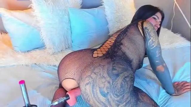 Image 8 of cloe_bridge Stream on Chaturbate on 1 month ago