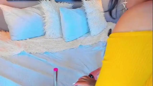 Image 10 of cloe_bridge Stream on Chaturbate on 1 month ago