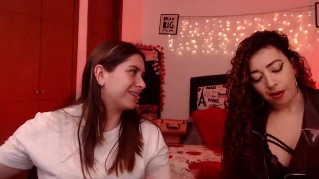 Thumbnail 3, cloe_celeste04's Stream at Chaturbate, 12 months ago