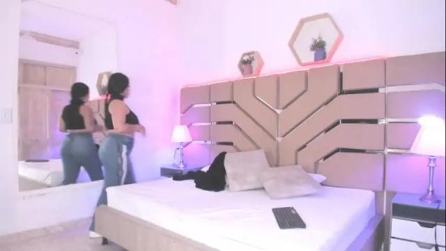 Thumbnail 1, cloe_cifuentes's Stream at Chaturbate, 19 days ago