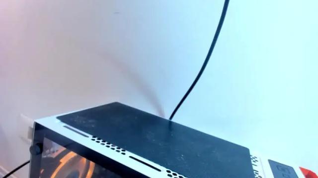 Image 10 of cloe_jone Stream on Chaturbate on 15 months ago