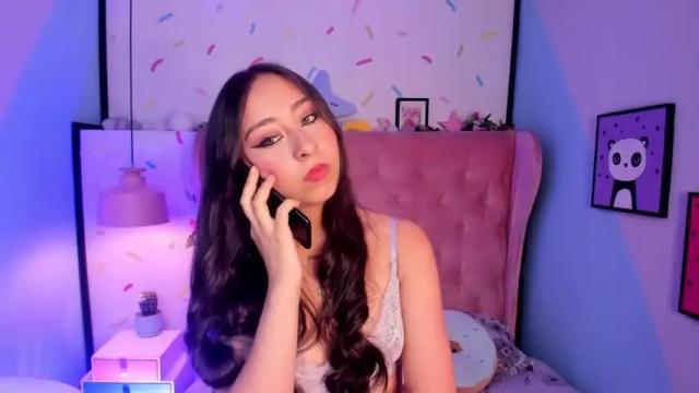 Image 11 of cloe_martinez_ Stream on Chaturbate on 12 months ago