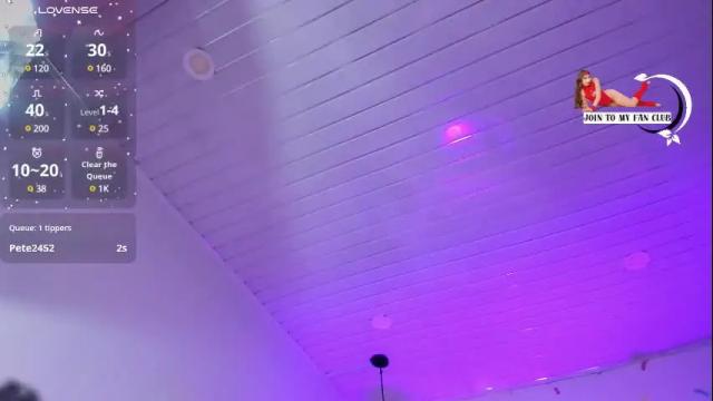 Image 12 of cloe_martinez_ Stream on Chaturbate on 13 days ago