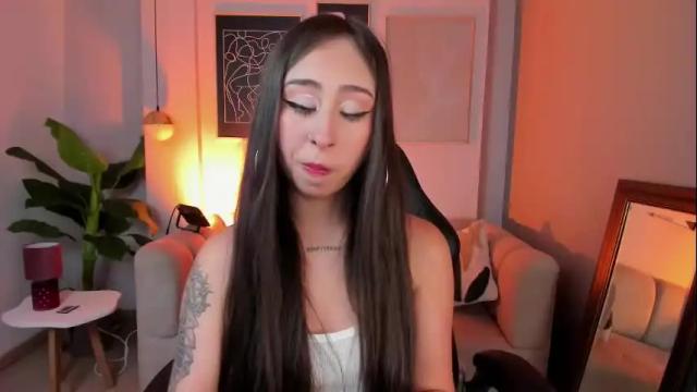 Thumbnail 1, cloe_martinez_'s Stream at Chaturbate, 2 months ago