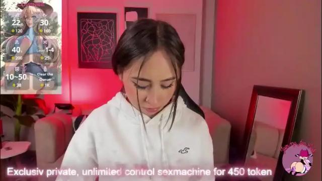 Image 6 of cloe_martinez_ Stream on Chaturbate on 2 months ago
