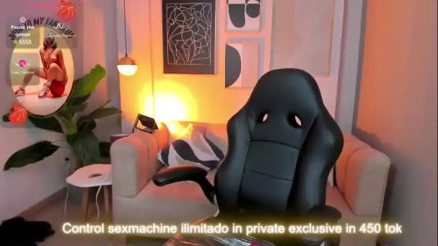 Thumbnail 2, cloe_martinez_'s Stream at Chaturbate, 2 months ago