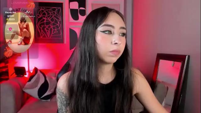 Image 12 of cloe_martinez_ Stream on Chaturbate on 1 month ago