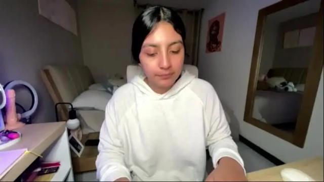Thumbnail 1, cloe_small08's Stream at Chaturbate, 7 days ago