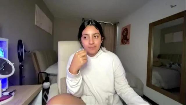 Thumbnail 1, cloe_small08's Stream at Chaturbate, 6 days ago