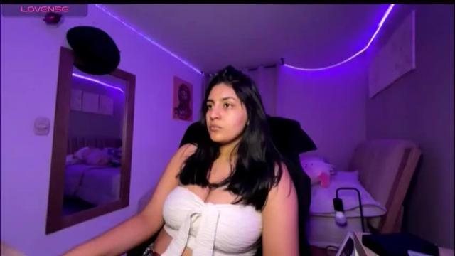 Thumbnail 1, cloe_small08's Stream at Chaturbate, 2 months ago