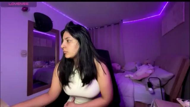 Thumbnail 2, cloe_small08's Stream at Chaturbate, 2 months ago